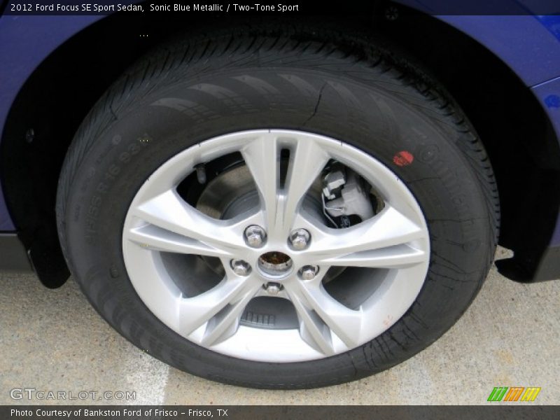 Sonic Blue Metallic / Two-Tone Sport 2012 Ford Focus SE Sport Sedan