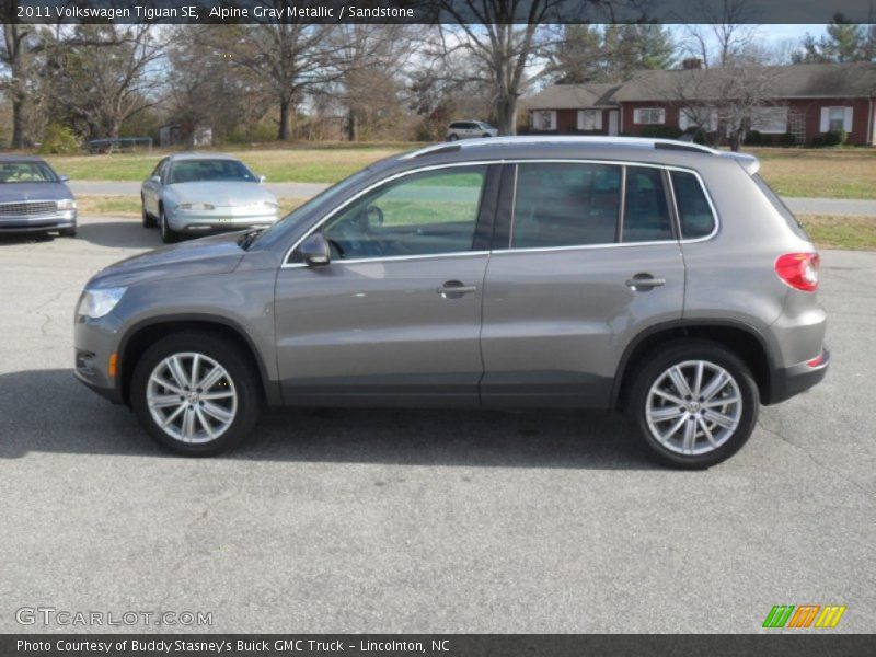 Alpine Gray Metallic / Sandstone 2011 Volkswagen Tiguan SE