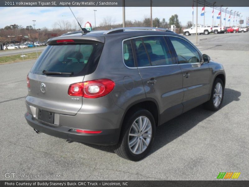 Alpine Gray Metallic / Sandstone 2011 Volkswagen Tiguan SE