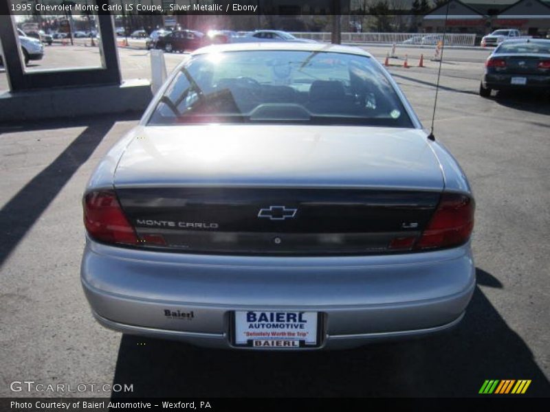 Silver Metallic / Ebony 1995 Chevrolet Monte Carlo LS Coupe