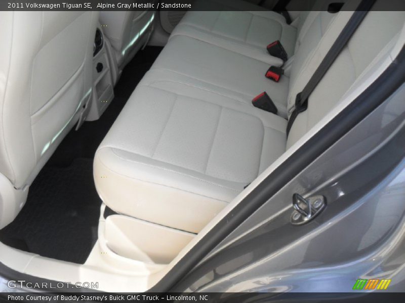 Alpine Gray Metallic / Sandstone 2011 Volkswagen Tiguan SE