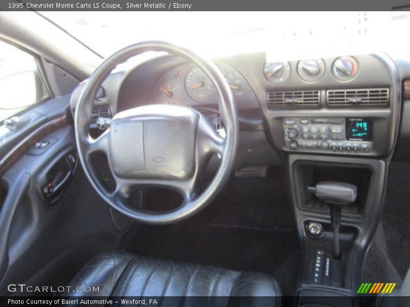 Silver Metallic / Ebony 1995 Chevrolet Monte Carlo LS Coupe