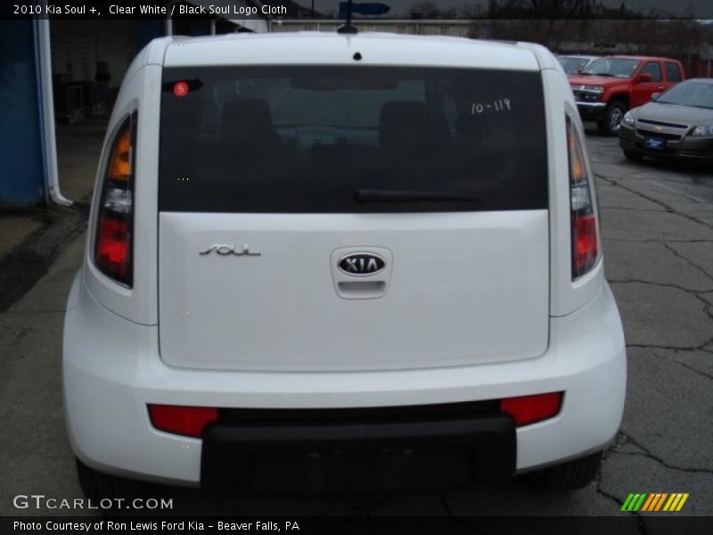Clear White / Black Soul Logo Cloth 2010 Kia Soul +