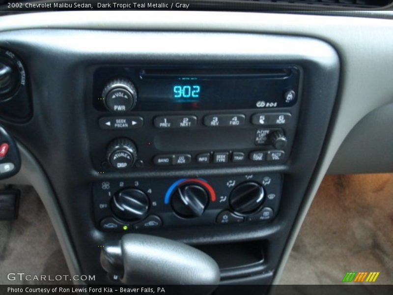 Dark Tropic Teal Metallic / Gray 2002 Chevrolet Malibu Sedan