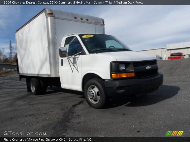Summit White / Medium Dark Pewter 2006 Chevrolet Express Cutaway 3500 Commercial Moving Van