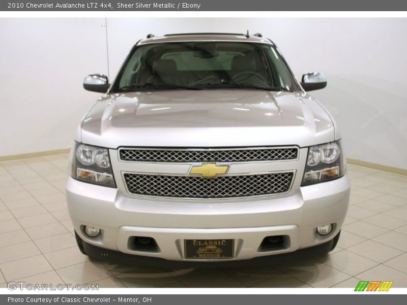 Sheer Silver Metallic / Ebony 2010 Chevrolet Avalanche LTZ 4x4