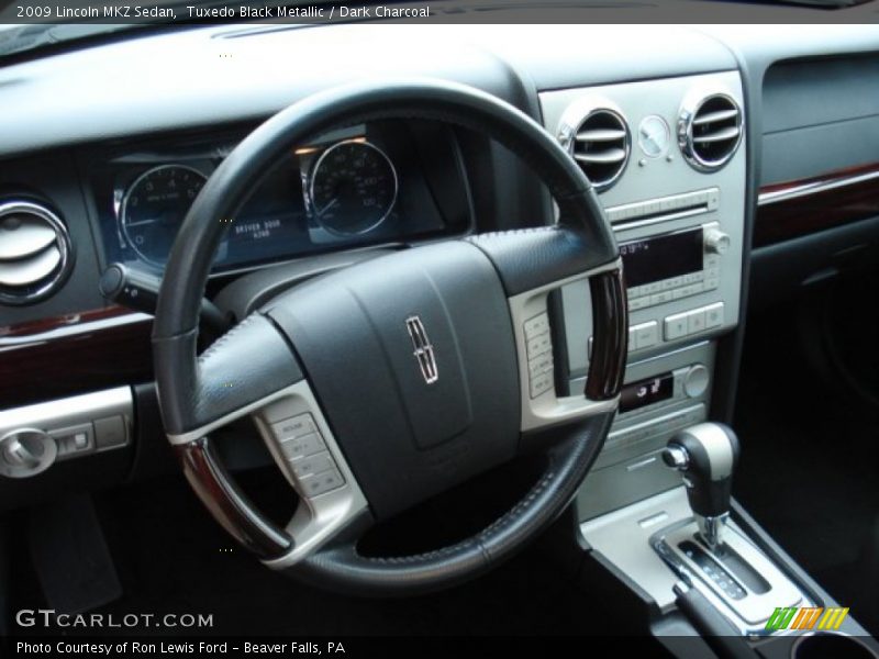 Tuxedo Black Metallic / Dark Charcoal 2009 Lincoln MKZ Sedan