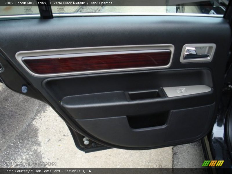 Tuxedo Black Metallic / Dark Charcoal 2009 Lincoln MKZ Sedan