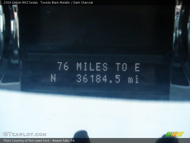 Tuxedo Black Metallic / Dark Charcoal 2009 Lincoln MKZ Sedan