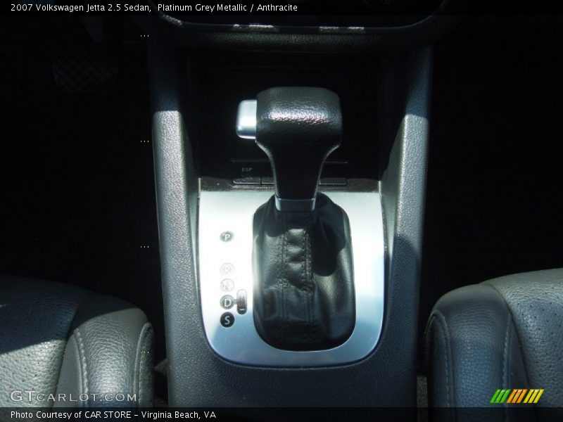 Platinum Grey Metallic / Anthracite 2007 Volkswagen Jetta 2.5 Sedan