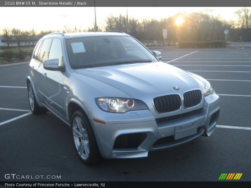 Silverstone Metallic / Black 2010 BMW X5 M