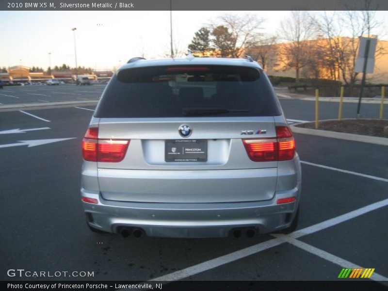 Silverstone Metallic / Black 2010 BMW X5 M
