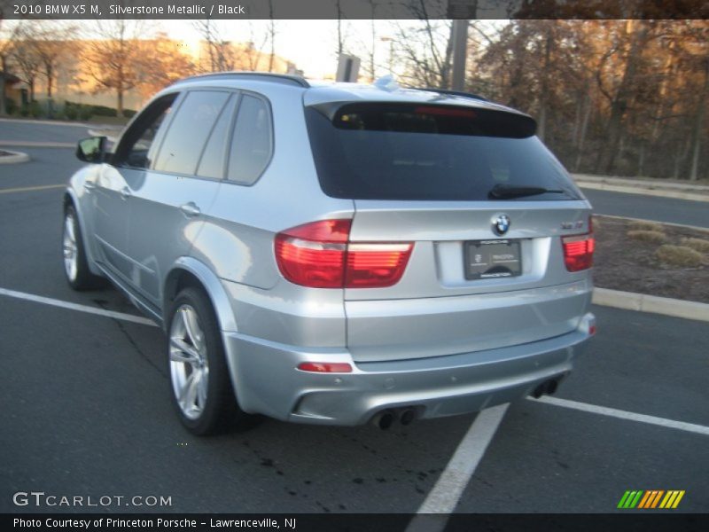 Silverstone Metallic / Black 2010 BMW X5 M
