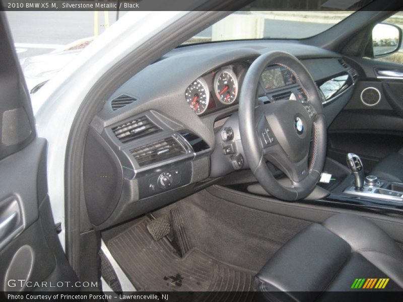 Silverstone Metallic / Black 2010 BMW X5 M