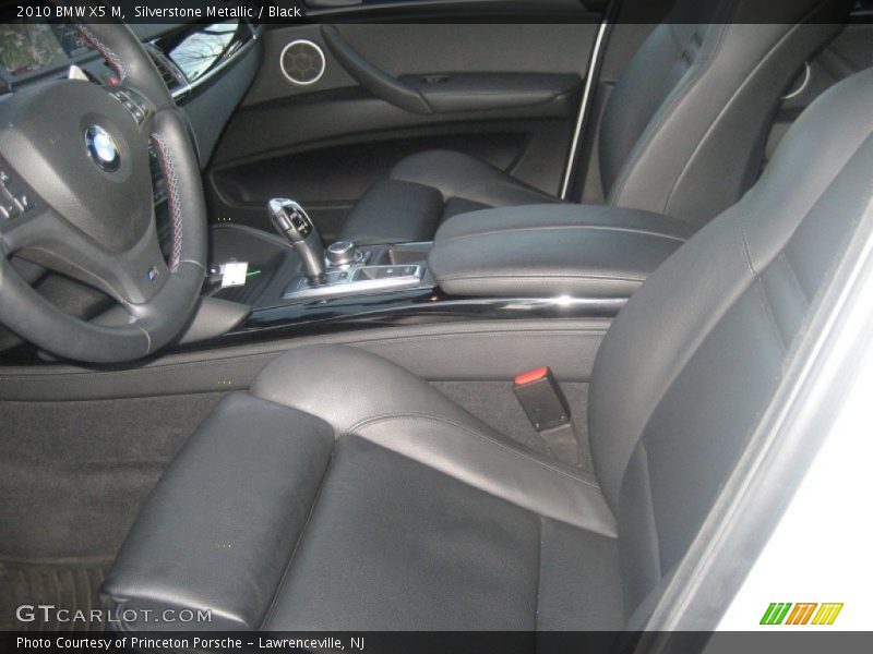 Silverstone Metallic / Black 2010 BMW X5 M