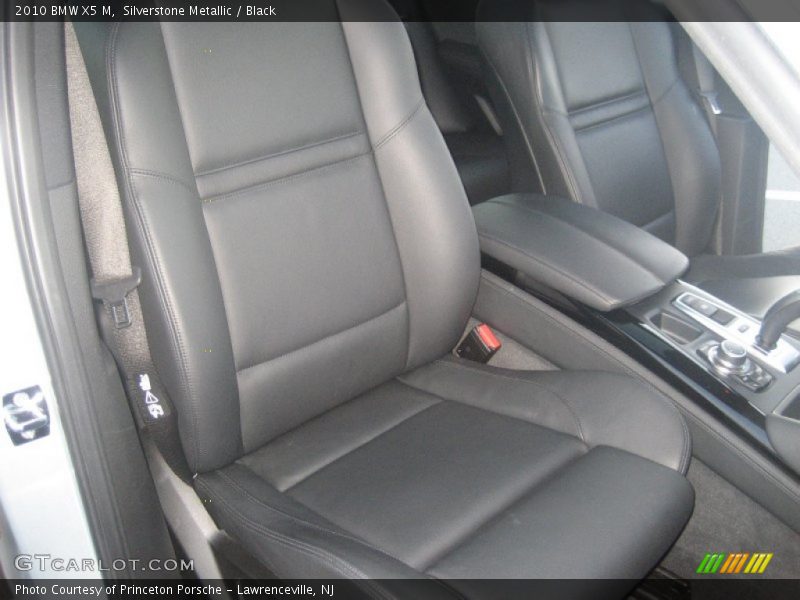 Silverstone Metallic / Black 2010 BMW X5 M