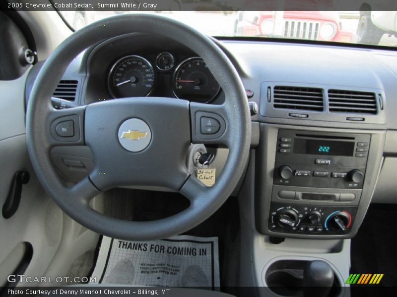 Summit White / Gray 2005 Chevrolet Cobalt Sedan
