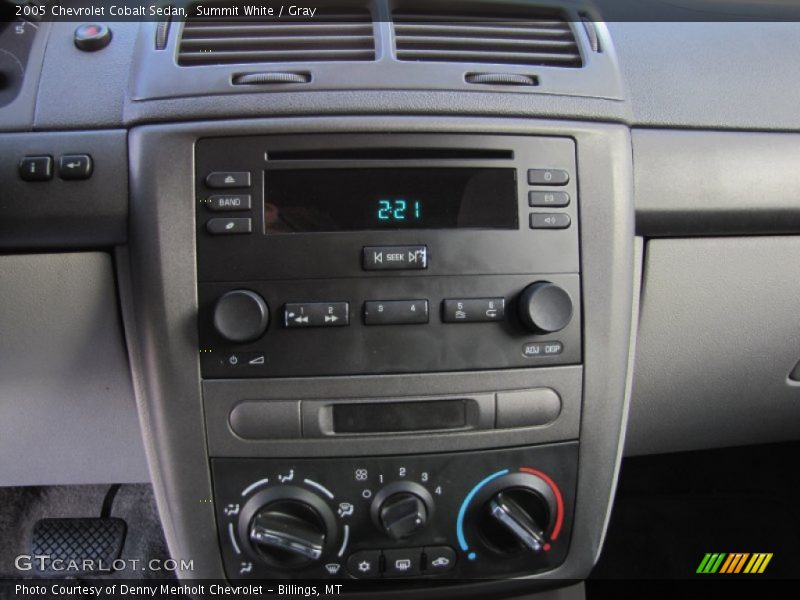 Summit White / Gray 2005 Chevrolet Cobalt Sedan