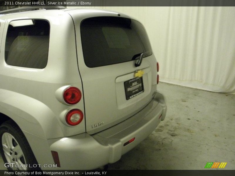 Silver Ice Metallic / Ebony 2011 Chevrolet HHR LS