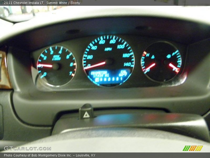 Summit White / Ebony 2011 Chevrolet Impala LT