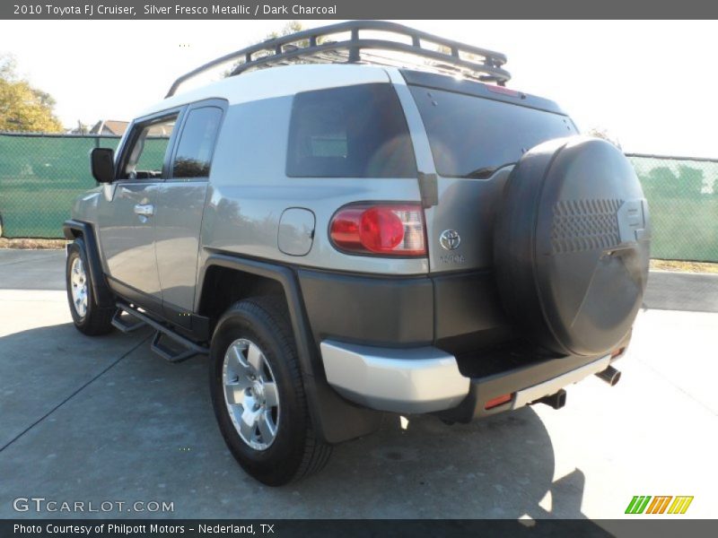 Silver Fresco Metallic / Dark Charcoal 2010 Toyota FJ Cruiser