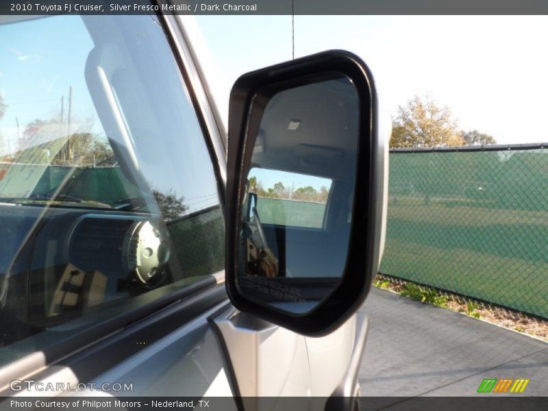 Silver Fresco Metallic / Dark Charcoal 2010 Toyota FJ Cruiser