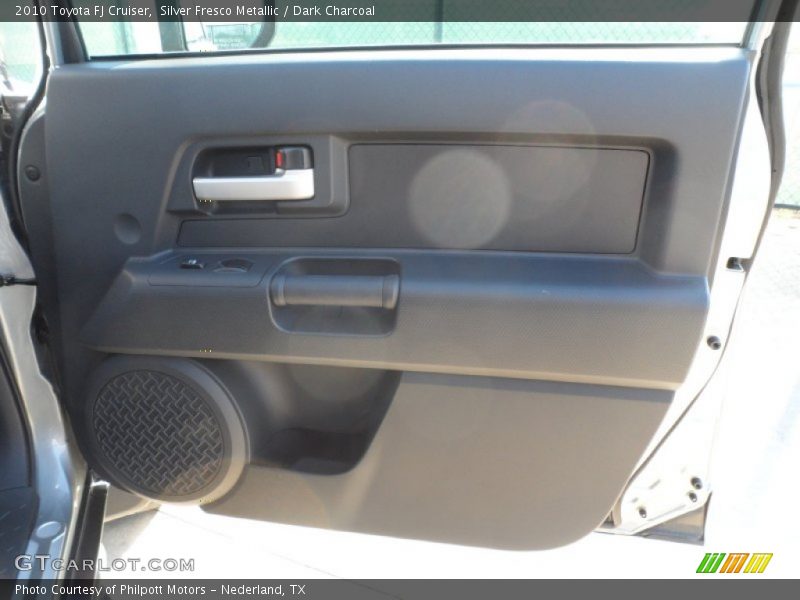 Silver Fresco Metallic / Dark Charcoal 2010 Toyota FJ Cruiser