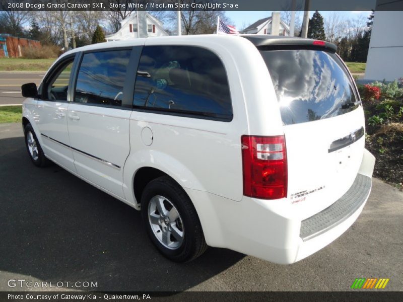 Stone White / Medium Slate Gray/Light Shale 2008 Dodge Grand Caravan SXT