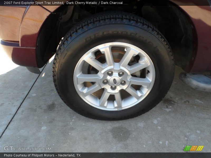 Dark Cherry Metallic / Dark Charcoal 2007 Ford Explorer Sport Trac Limited