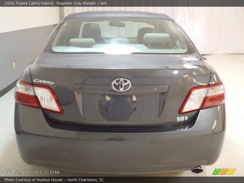Magnetic Gray Metallic / Ash 2009 Toyota Camry Hybrid