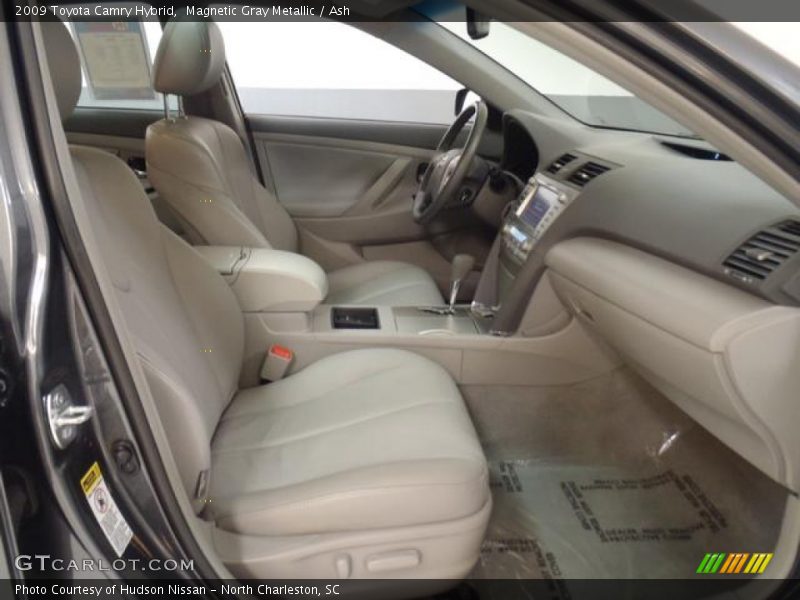 Magnetic Gray Metallic / Ash 2009 Toyota Camry Hybrid