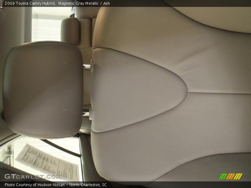 Magnetic Gray Metallic / Ash 2009 Toyota Camry Hybrid