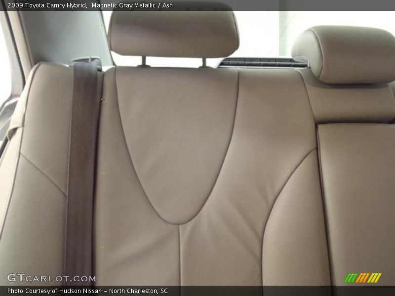 Magnetic Gray Metallic / Ash 2009 Toyota Camry Hybrid