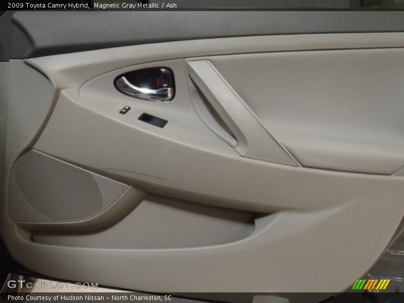 Magnetic Gray Metallic / Ash 2009 Toyota Camry Hybrid