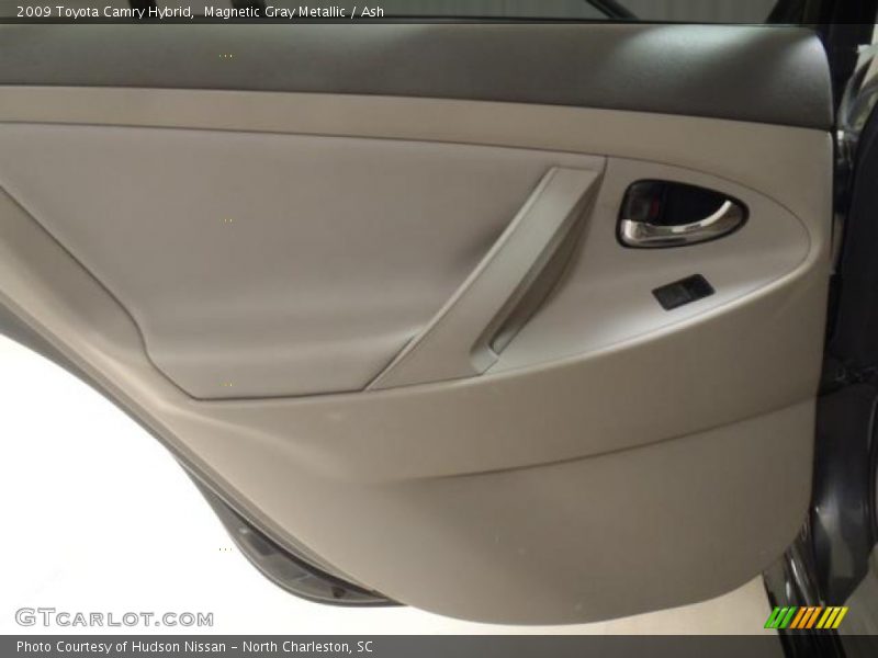 Magnetic Gray Metallic / Ash 2009 Toyota Camry Hybrid