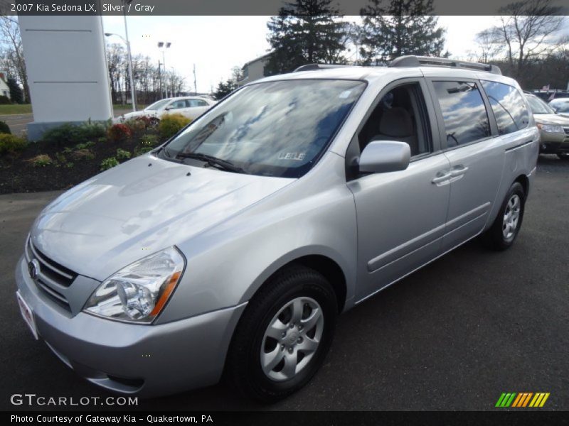 Silver / Gray 2007 Kia Sedona LX