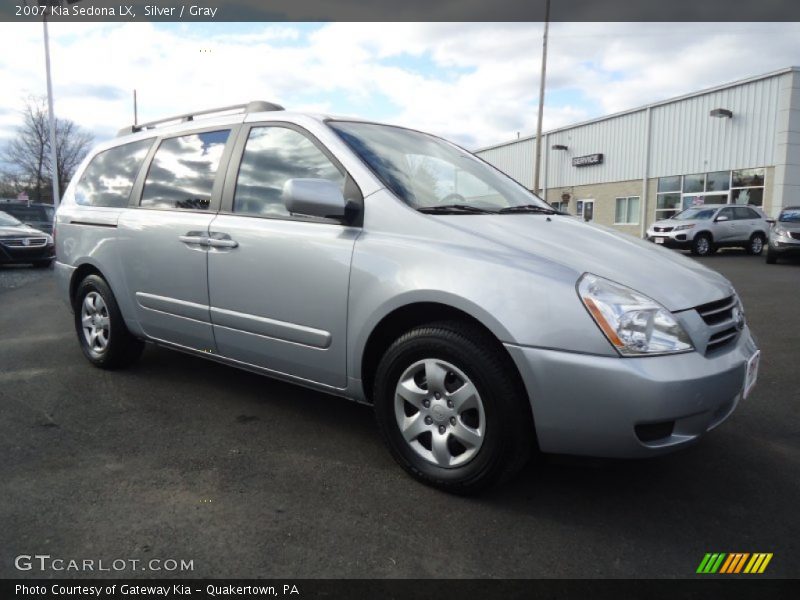 Silver / Gray 2007 Kia Sedona LX