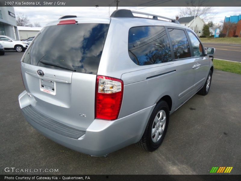 Silver / Gray 2007 Kia Sedona LX