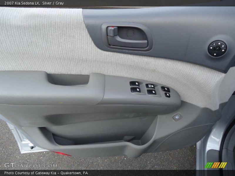 Silver / Gray 2007 Kia Sedona LX
