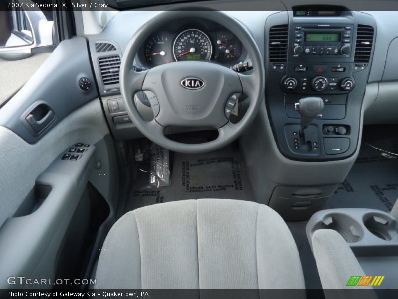 Silver / Gray 2007 Kia Sedona LX