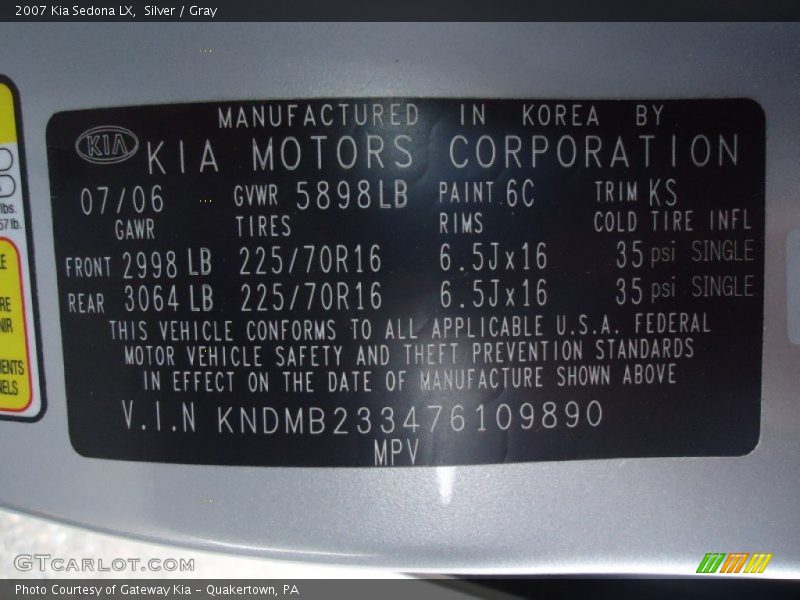 Silver / Gray 2007 Kia Sedona LX