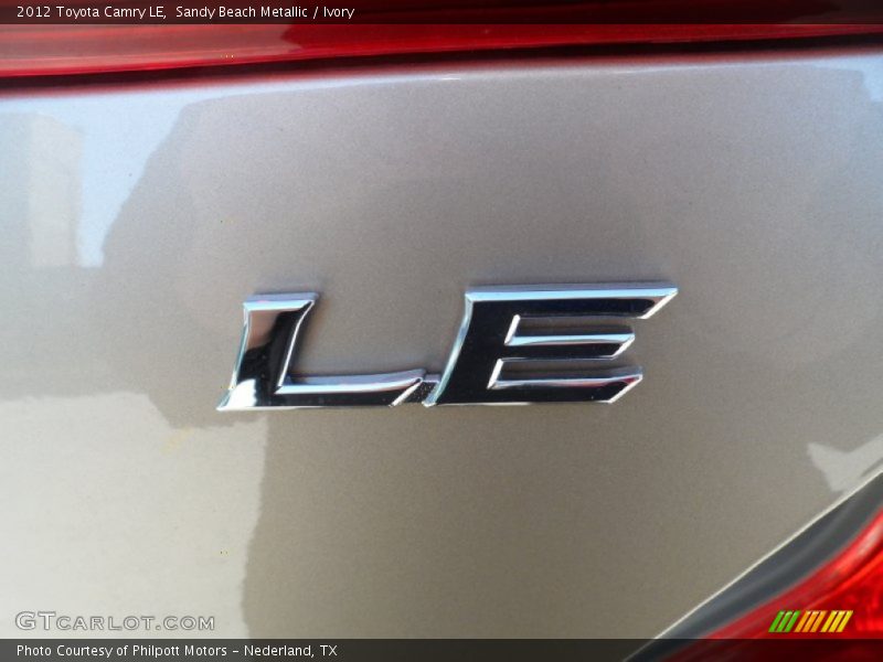 Sandy Beach Metallic / Ivory 2012 Toyota Camry LE