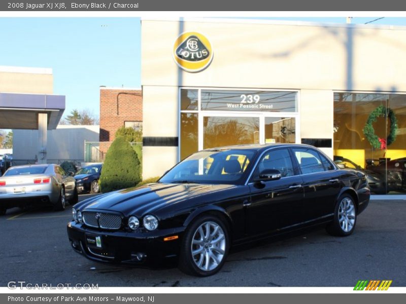 Ebony Black / Charcoal 2008 Jaguar XJ XJ8