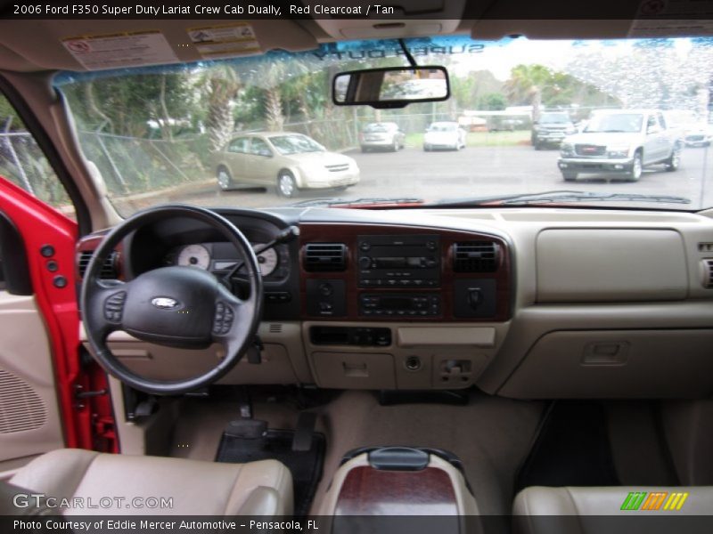 Dashboard of 2006 F350 Super Duty Lariat Crew Cab Dually