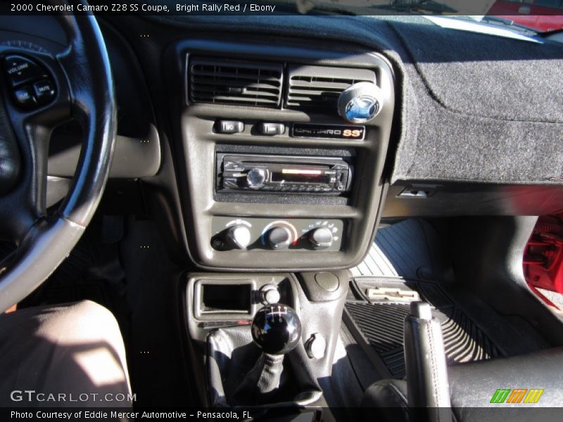 Controls of 2000 Camaro Z28 SS Coupe