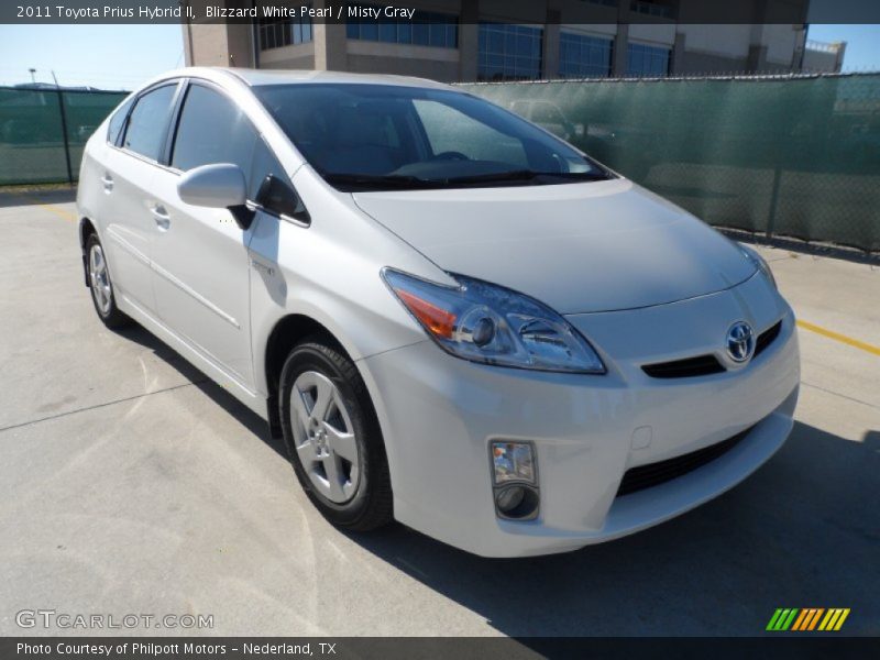 Blizzard White Pearl / Misty Gray 2011 Toyota Prius Hybrid II