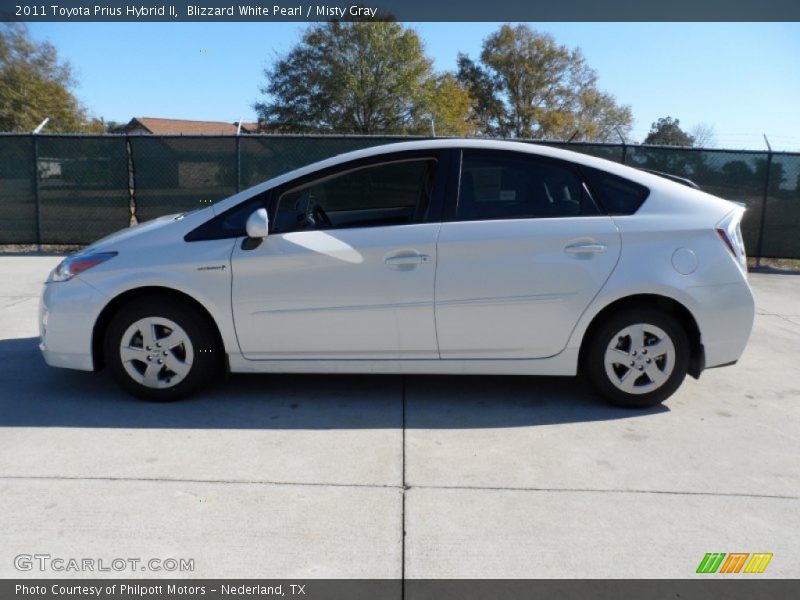 Blizzard White Pearl / Misty Gray 2011 Toyota Prius Hybrid II