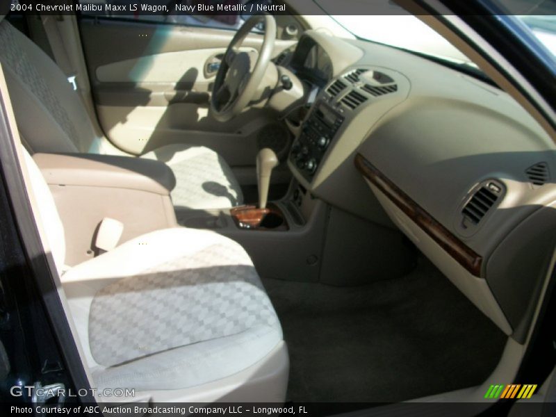 Navy Blue Metallic / Neutral 2004 Chevrolet Malibu Maxx LS Wagon