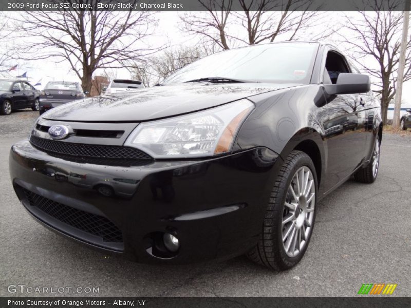 Ebony Black / Charcoal Black 2009 Ford Focus SES Coupe
