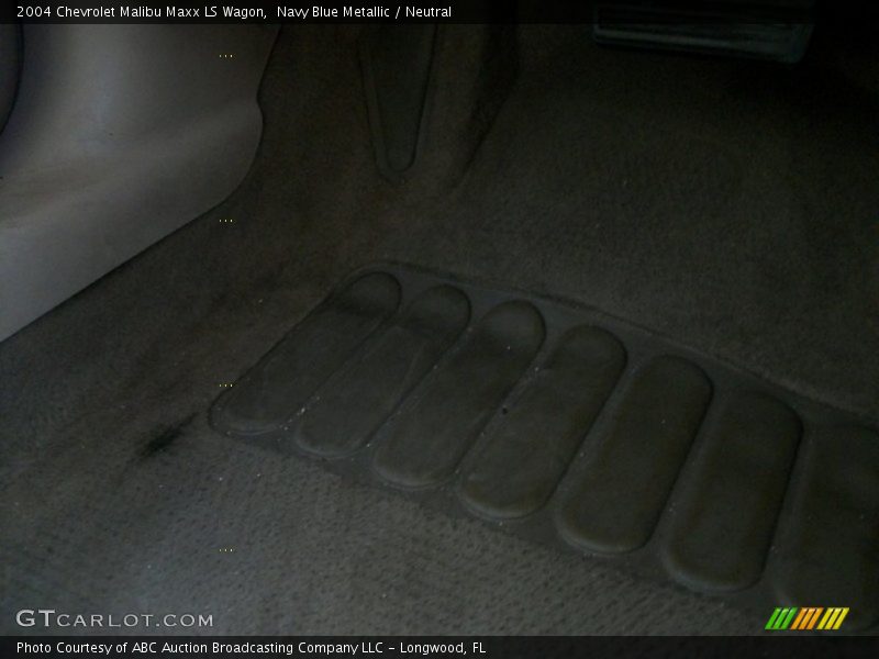Navy Blue Metallic / Neutral 2004 Chevrolet Malibu Maxx LS Wagon